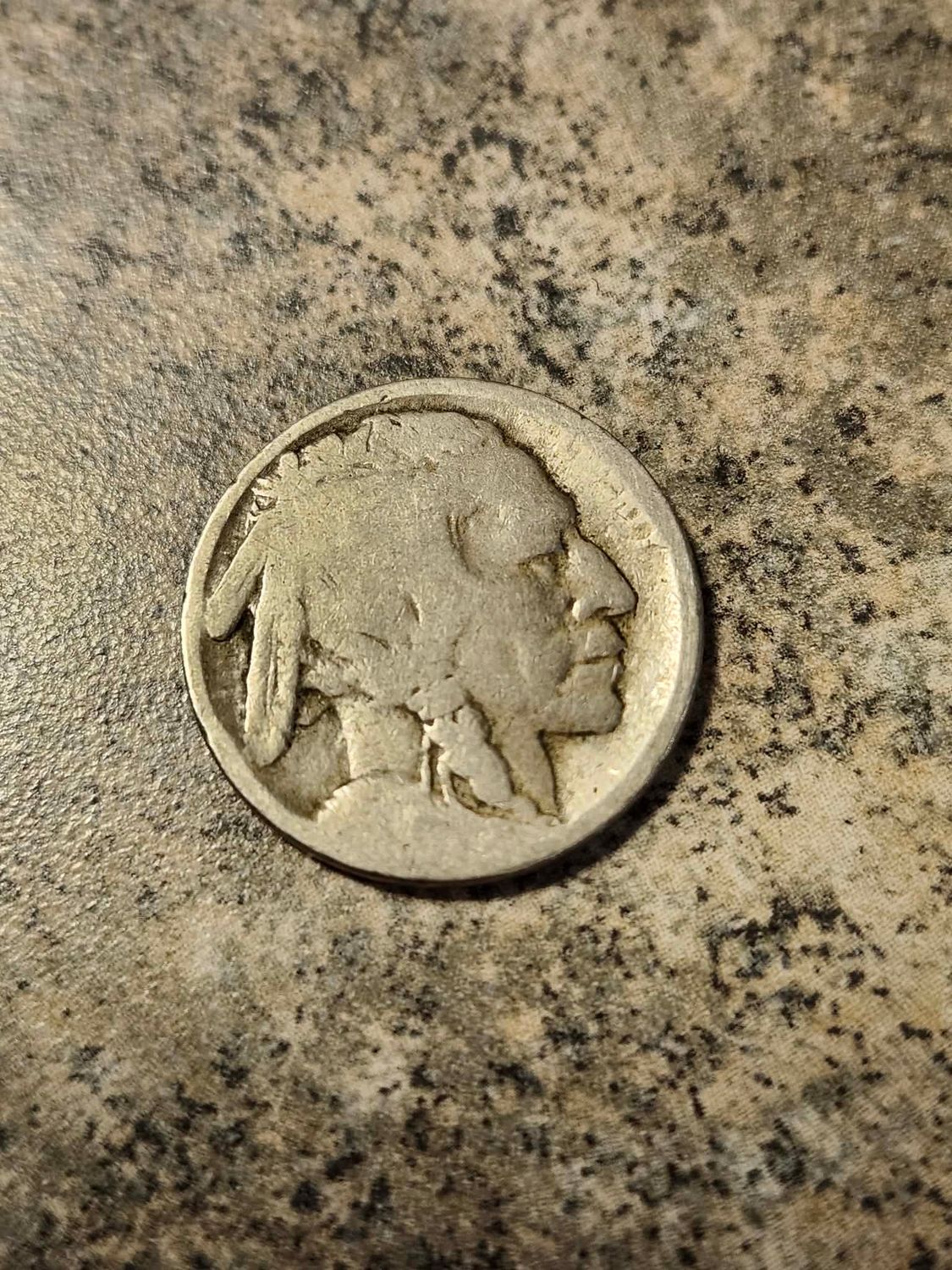 US 5 Cents, "Buffalo Nickel", Worn date