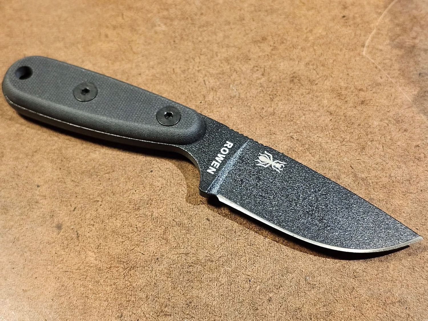 Izula Fixed Blade Knife w/G10 Handles, Black Finish Izula Fixed Blade Knife w/G10 Handles, Black Finish