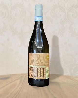 Vino Bianco siciliano- ZZUCCU