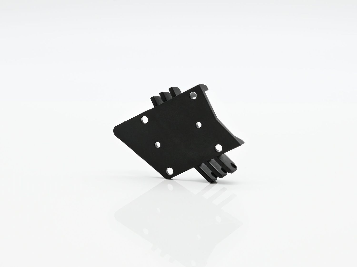 Grundadapter MSA F-Serie (links) für HMK Slot