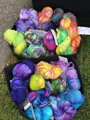 Faerie Fabrications: Hand Dyed Yarns &amp; Wool &amp; Fibers
