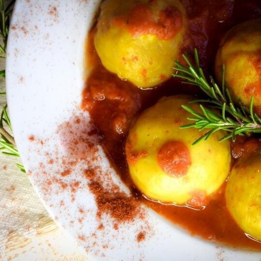 Budakiss de POLLO DE CAMPO A LA GARAM MASALA - Masa con Papa y Cúrcuma x750grs