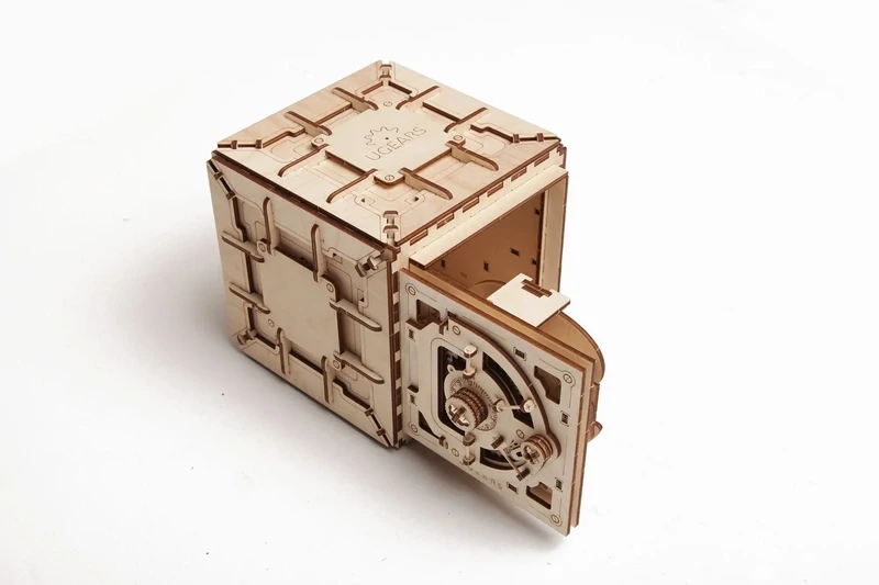 Ugears - Safe