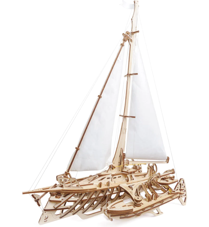 Ugears - Trimaran Merihobus 1b