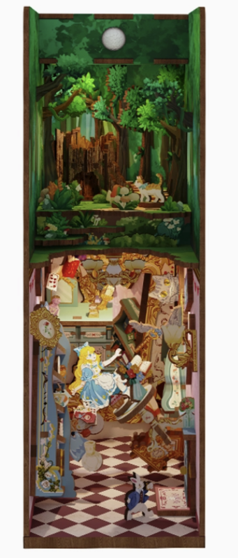 DIY BookNook - Alice&#39;s Adventure