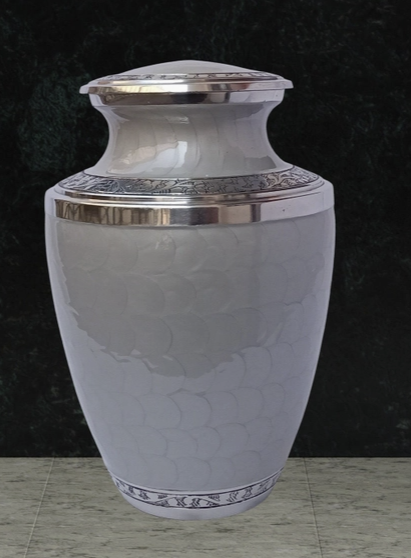 Scaled Leaf Pattern Urn - Grey