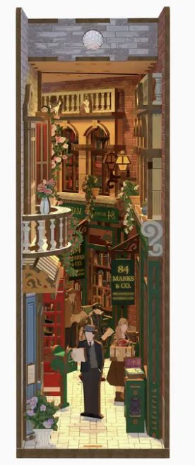DIY BookNook - 84 Charing Cross Road
