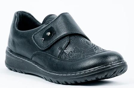 Bunion Friendly Casual Shoe