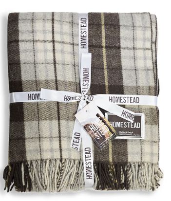 Homestead Deluxe Blanket