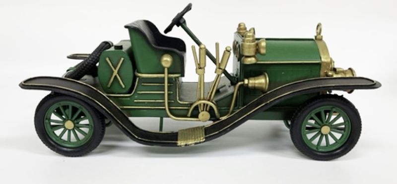 BM RD2054 Green Car