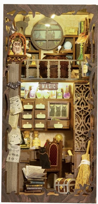 DIY BookNook - Magic Pharmacist