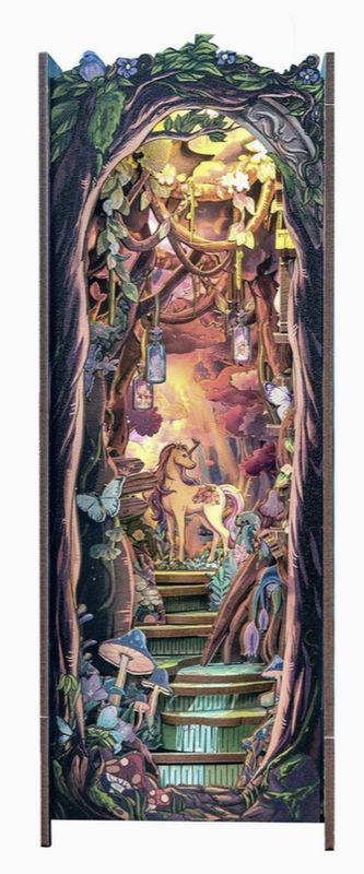 DIY BookNook - The Grace of the Forest