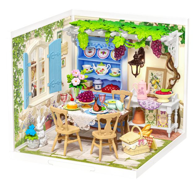 Creator Series Midsummer Dream Yard