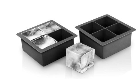 XL 2&quot; Ice Cube Trays