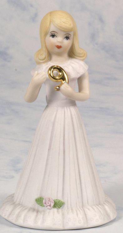 Growing Up Girls - Blonde - Age 9