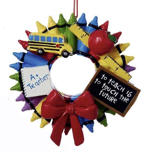J1457 Crayon Wreath