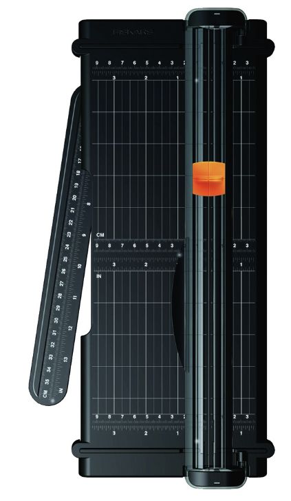 Fiskars SureCut Trimmer 12" Black