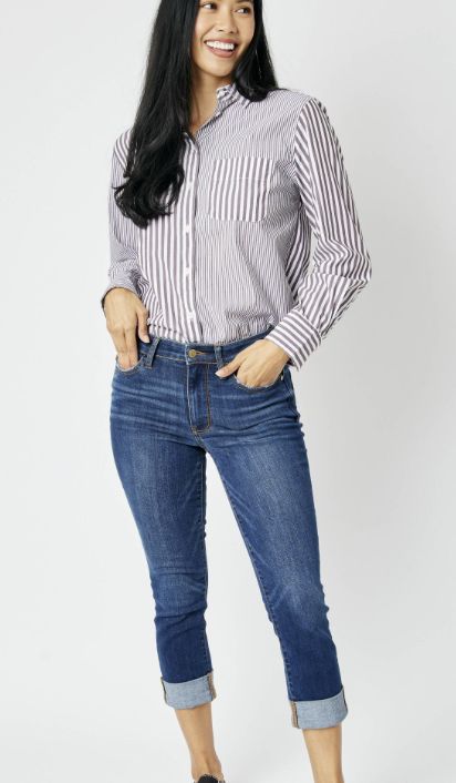 Judy Blue Cuffed Capri