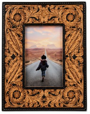 Myra Wyburn Canyon Frame
