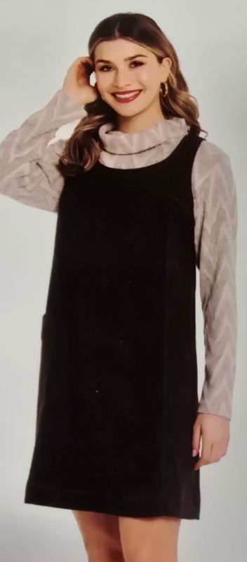 DeVia Pinafore
