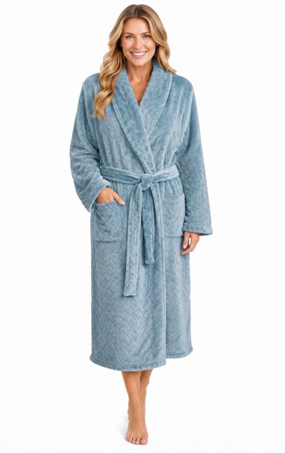 Snowy Dreams Robe