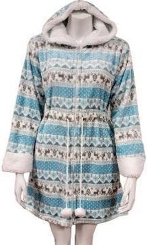 Cable Pattern Hooded Lounger