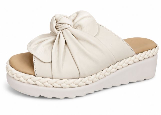 LE Leather Knot
