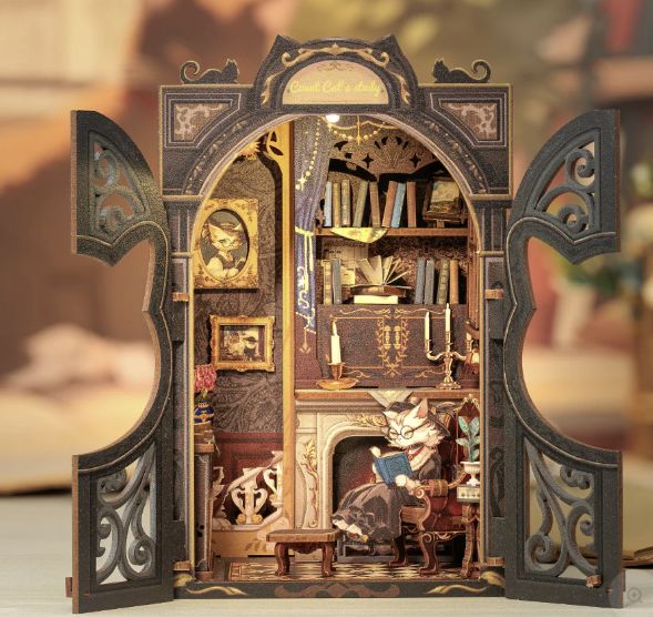 DIY BookNook - Count Cats Study