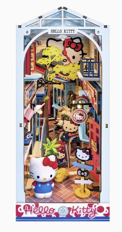 DIY BookNook - Hello Kitty Town Square