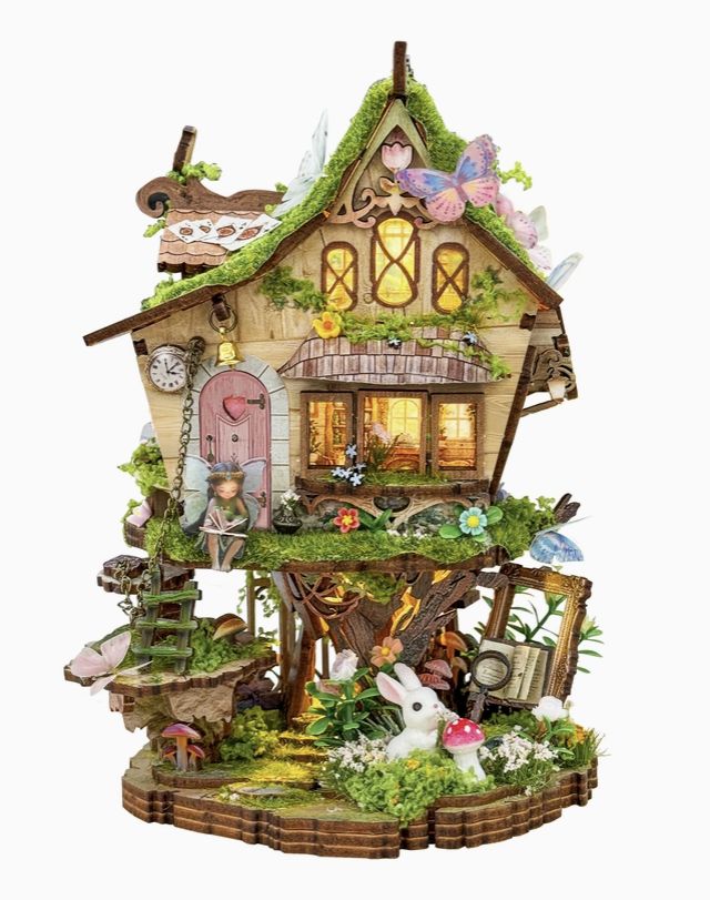DIY Fairytale Treehouse
