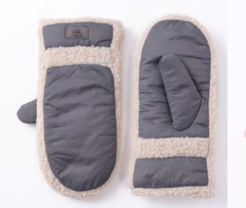 UGC Sherpa Mix Mittens