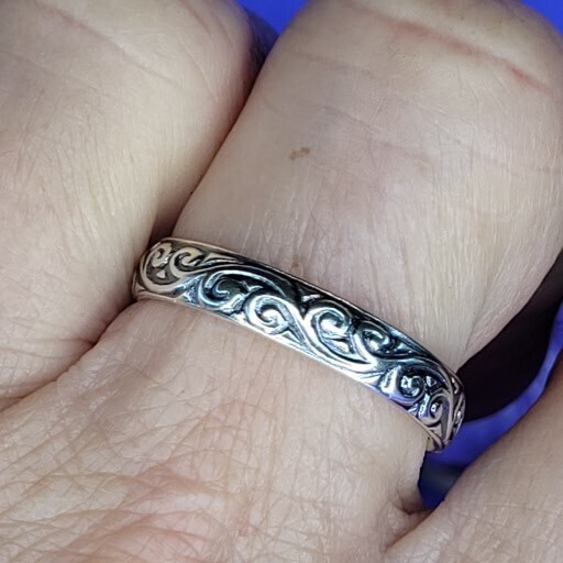 &#39;Vintage Vibe&#39; Sterling Silver Stacker Ring