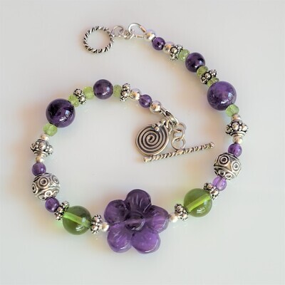 Women&#39;s Beaded Sterling Silver Jewellery