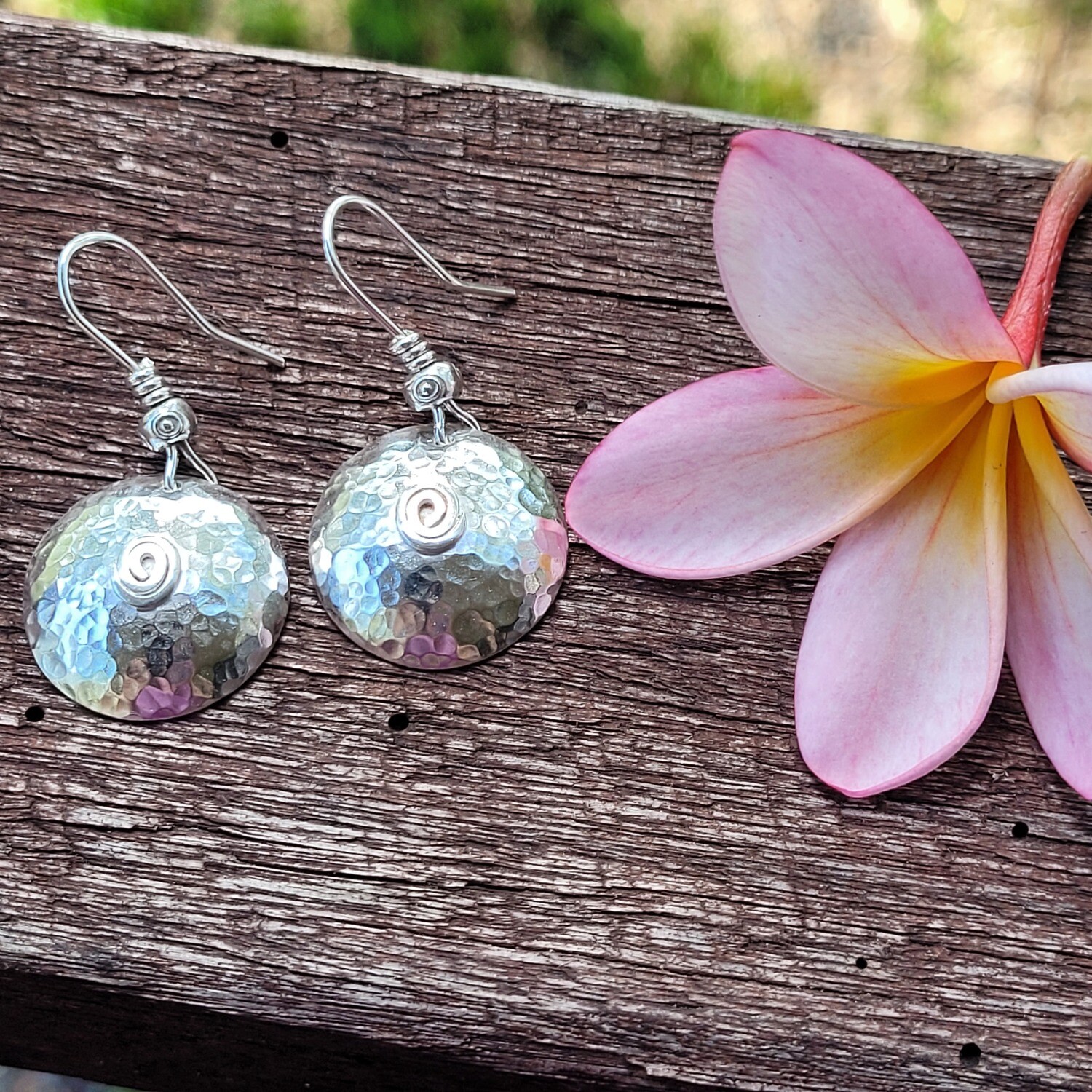 &#39;Luna&#39; Sterling Silver Spiral Domed Earrings 