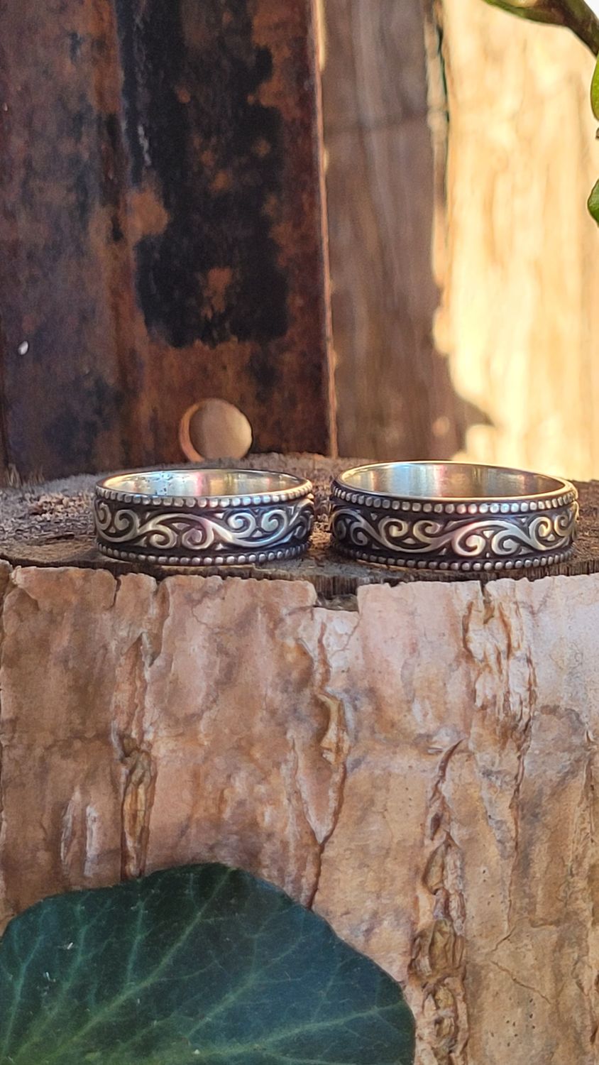 Sterling Silver &#39;Vintage Flourish&#39; Ring