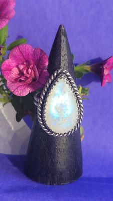 Sterling Silver Moonstone Ring