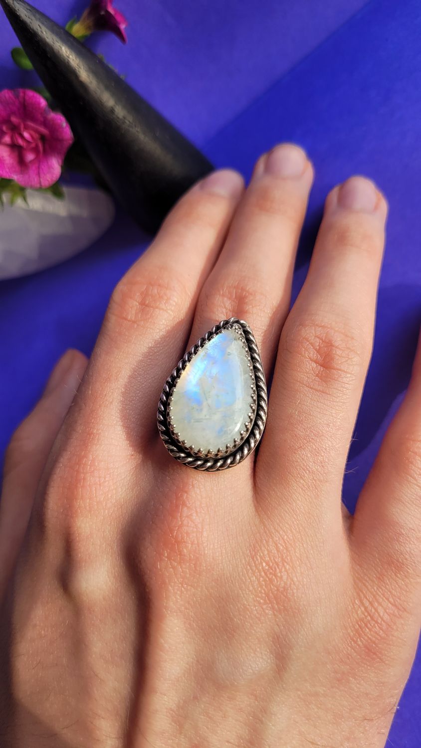 Sterling Silver Moonstone Ring