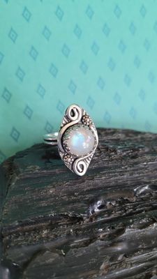 &#39;Ethereal Glow&#39; Sterling Silver and Moonstone Ring
