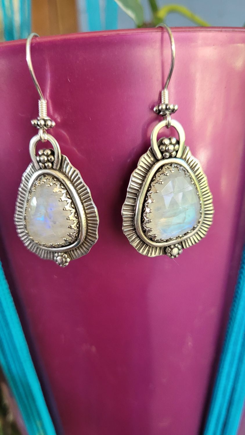 &#39;Ethereal Glow&#39; Moonstone Earrings