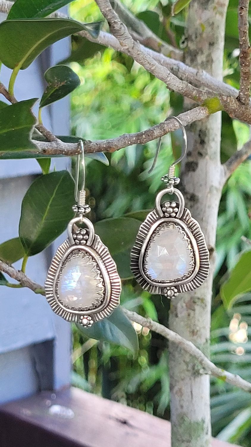 &#39;Ethereal Glow&#39; Moonstone Earrings
