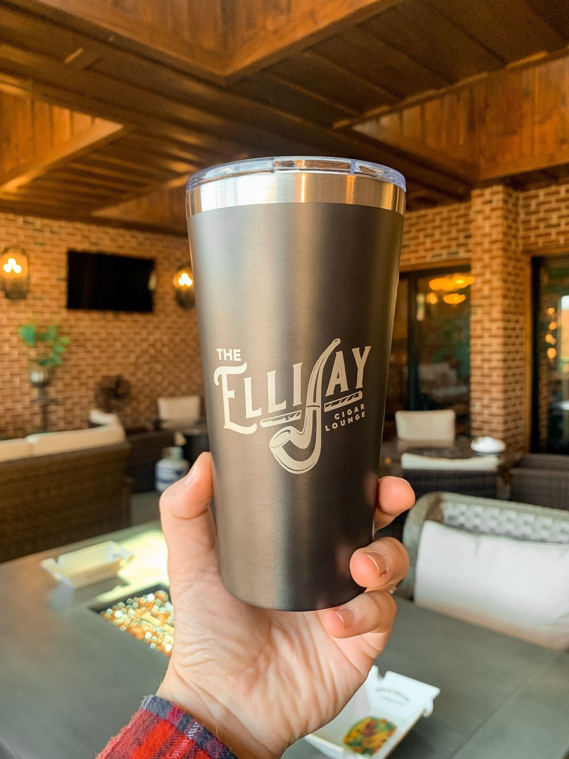 The Ellijay Cigar Lounge 20-Ounce Tumbler