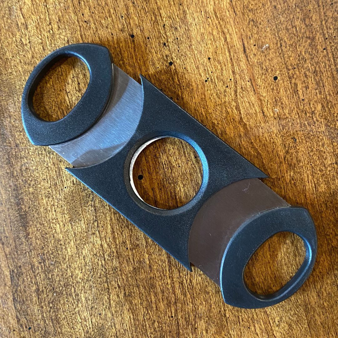 Basic Cigar Cutter