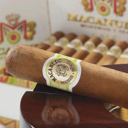 Macanudo Cafe