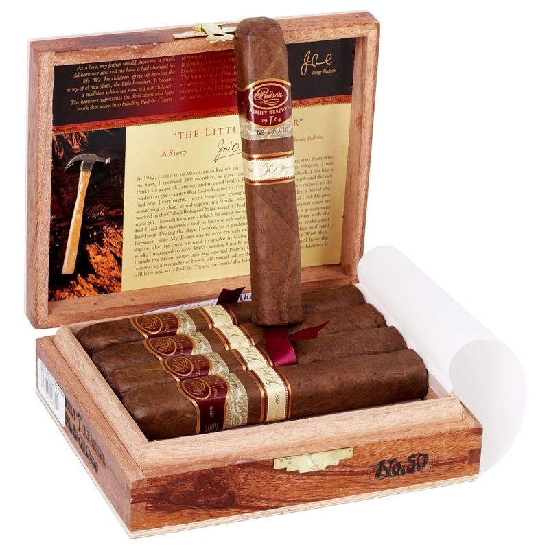 Box of 10 Padron Family Reserve #50 Natural (54x5)