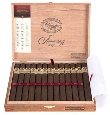 Padron 1964 Anniversary Series Diplomatico Maduro