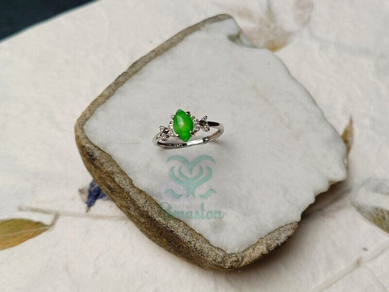 Natural Jadeite (Type A) Green Ring