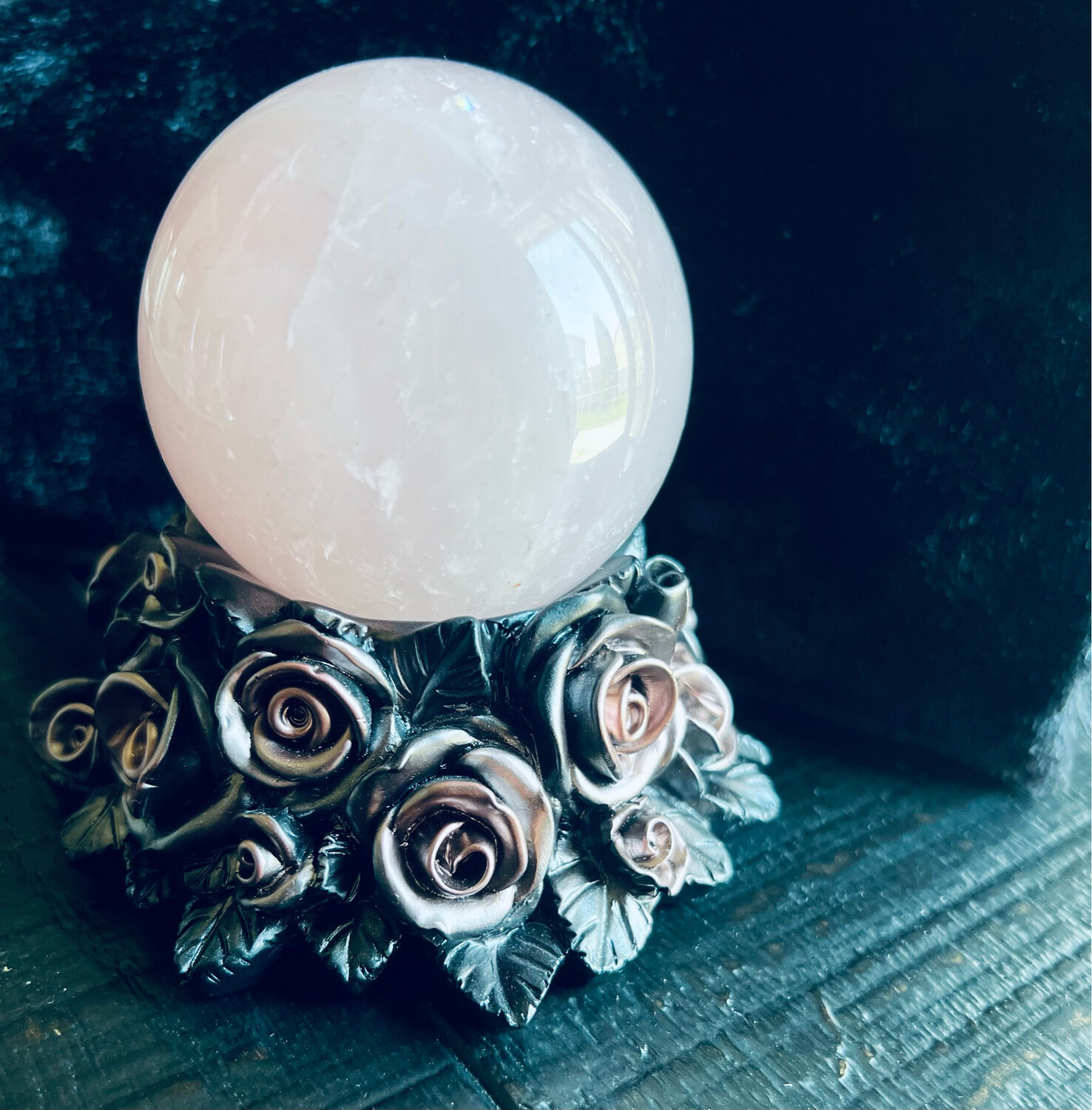 Rose Sphere Holder, Color: Rose Gold