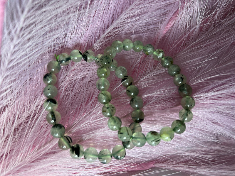 Prehnite Quartz Beaded Bracelet