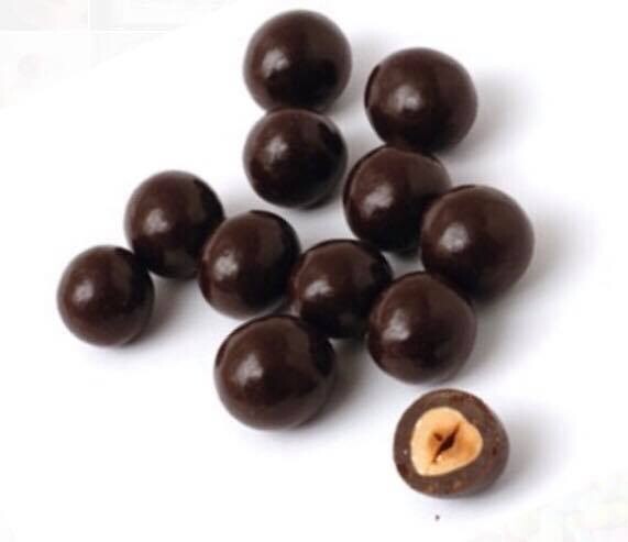 Nocciole ricoperte di cioccolato