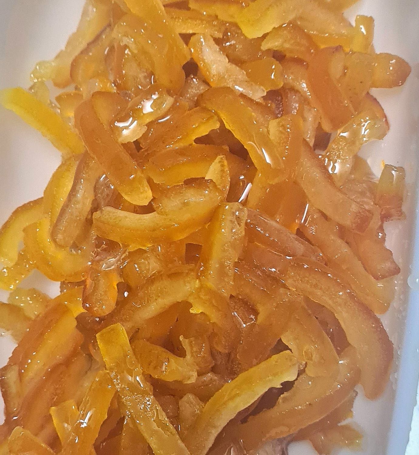 Filetti di scorza di arancia candita da fresco